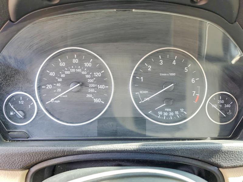 Photo 9 from auction – 2016 BMW 320 with VIN WBA8E5G59GNU22054