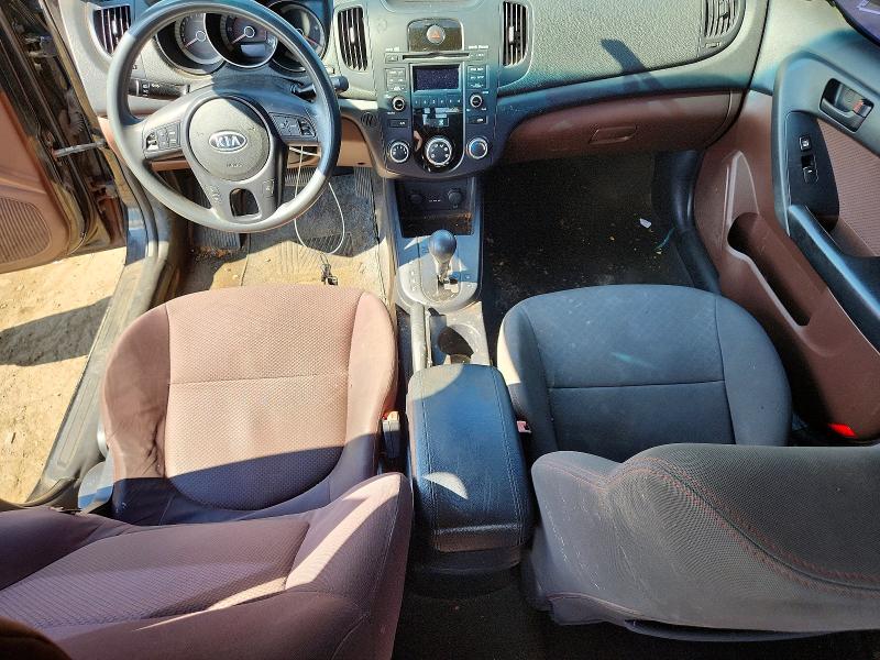 Photo 8 from auction – 2010 KIA FORTE with VIN KNAFU4A23A5169226