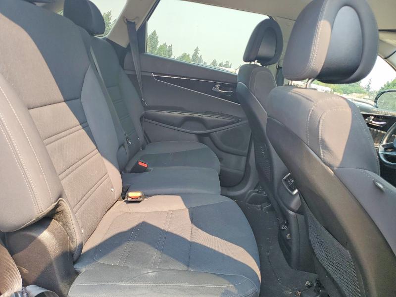 Photo 11 from auction – 2016 KIA SORENTO with VIN 5XYPG4A55GG034256