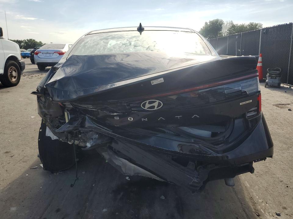 Снимка 6 от търг – 2024 HYUNDAI SONATA HYBRID с VIN KMHL34JJXRA089226
