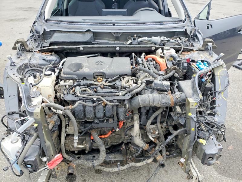 Photo 11 from auction – 2020 TOYOTA RAV4 with VIN 2T3L6RFV5LW001969