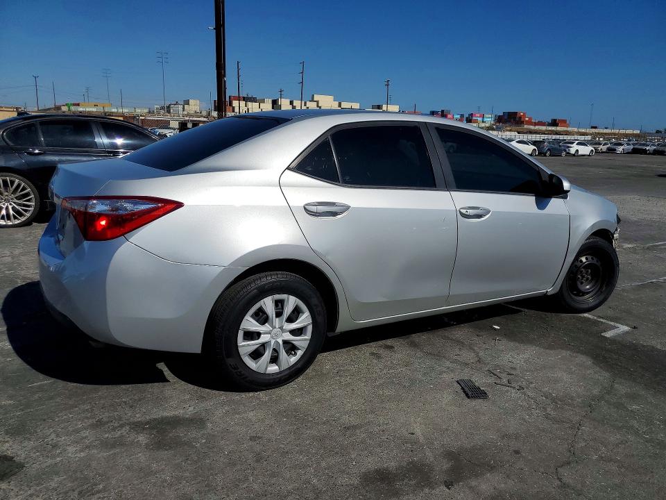Photo 3 from auction – 2014 TOYOTA COROLLA with VIN 5YFBURHE0EP089499