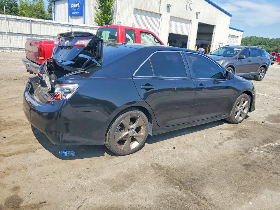 Photo 3 from auction – 2012 TOYOTA CAMRY with VIN 4T1BF1FK7CU176896