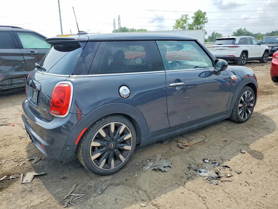 Zdjęcie 3 z aukcji – 2019 MINI COOPER z VIN WMWXP7C51K2A52819