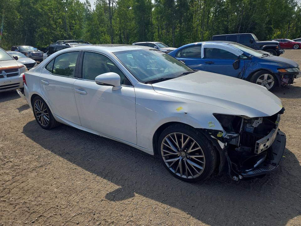 Photo 4 from auction – 2015 LEXUS IS with VIN JTHCF1D25F5016007