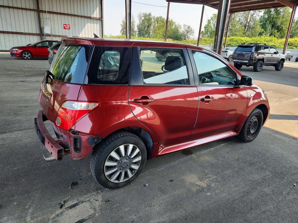 Photo 3 from auction – 2006 SCION XA with VIN JTKKT624X60166739