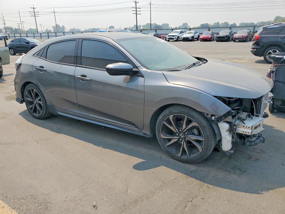 Photo 4 from auction – 2018 HONDA CIVIC with VIN SHHFK7H44JU233496