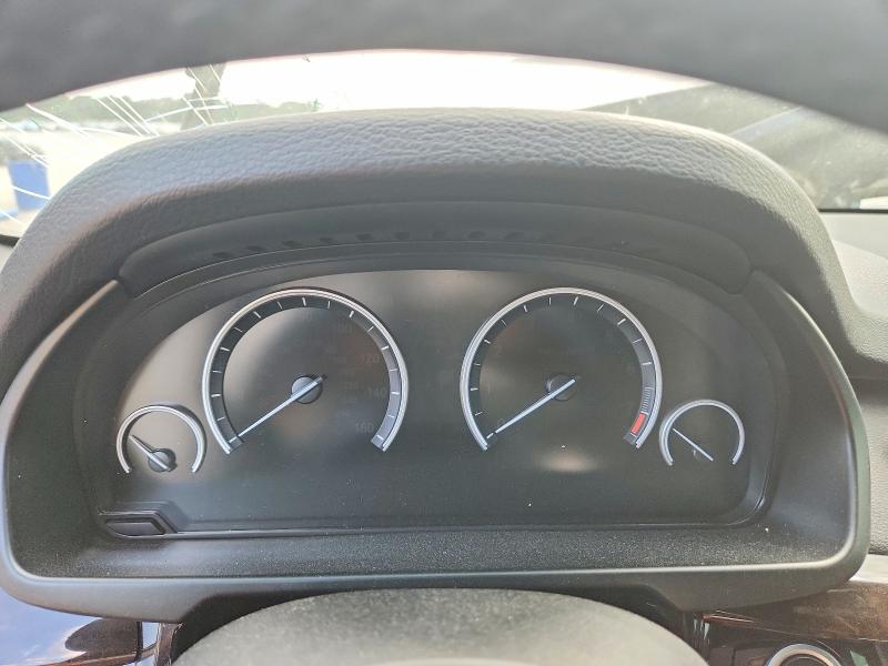 Photo 9 from auction – 2017 BMW X5 with VIN 5UXKT0C33H0V97578