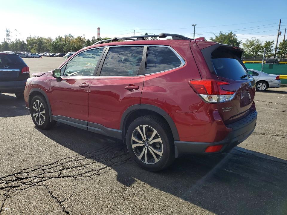 Photo 2 from auction – 2019 SUBARU FORESTER with VIN JF2SKAUC2KH443852