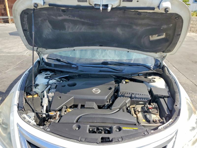 Photo 11 from auction – 2015 NISSAN ALTIMA with VIN 1N4AL3AP9FC184246