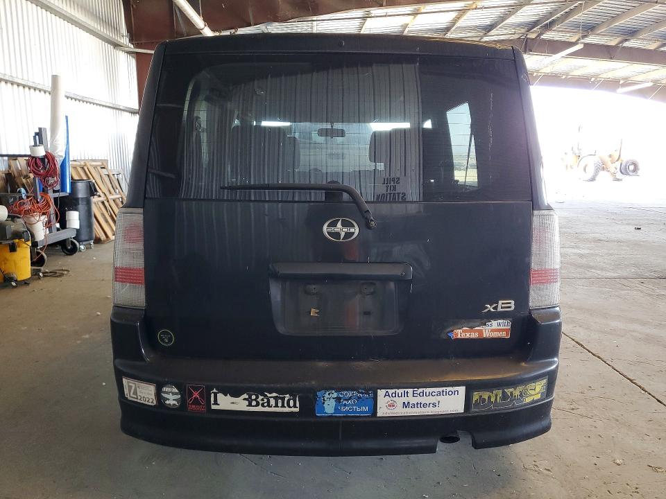 Photo 6 from auction – 2004 SCION XB with VIN JTLKT324040144076