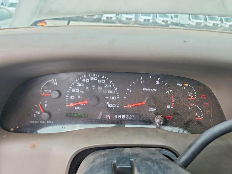 Photo 9 from auction – 2004 FORD F350 with VIN 1FTWW32P44EB04830