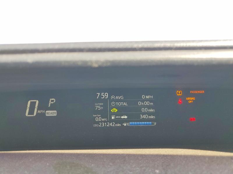 Photo 9 from auction – 2018 TOYOTA PRIUS C with VIN JTDKDTB37J1617283