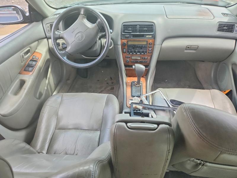 Photo 8 from auction – 2000 LEXUS ES with VIN JT8BF28G5Y5102105