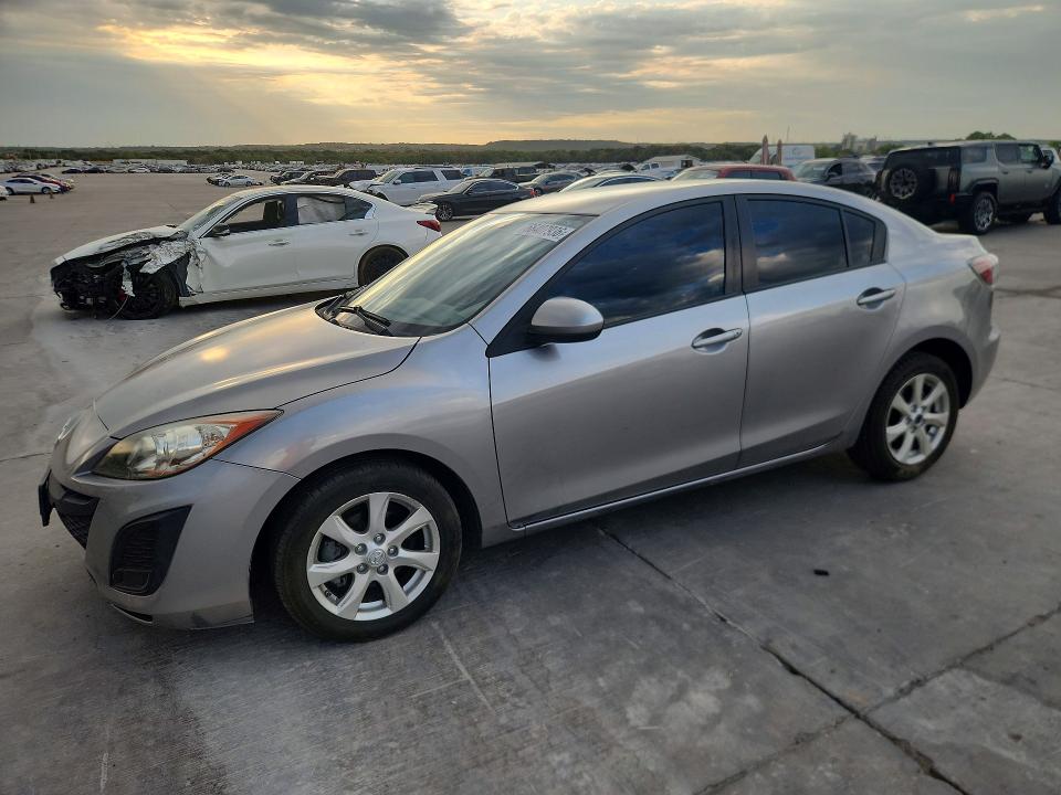 2011 MAZDA 3 - Търг №66407936
