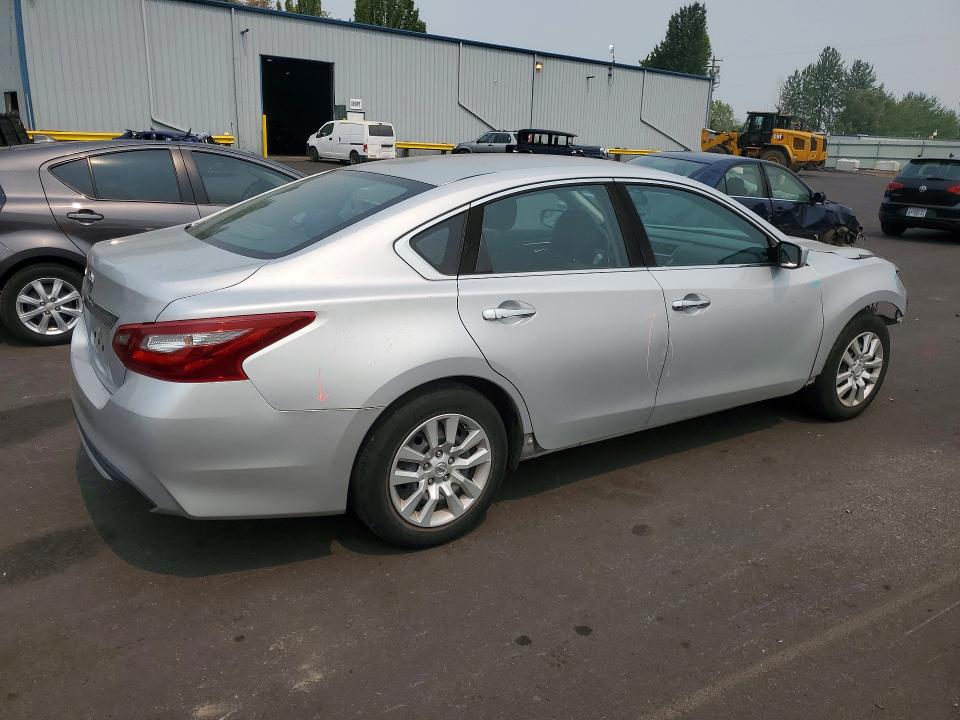 Photo 3 from auction – 2018 NISSAN ALTIMA with VIN 1N4AL3AP5JC186715