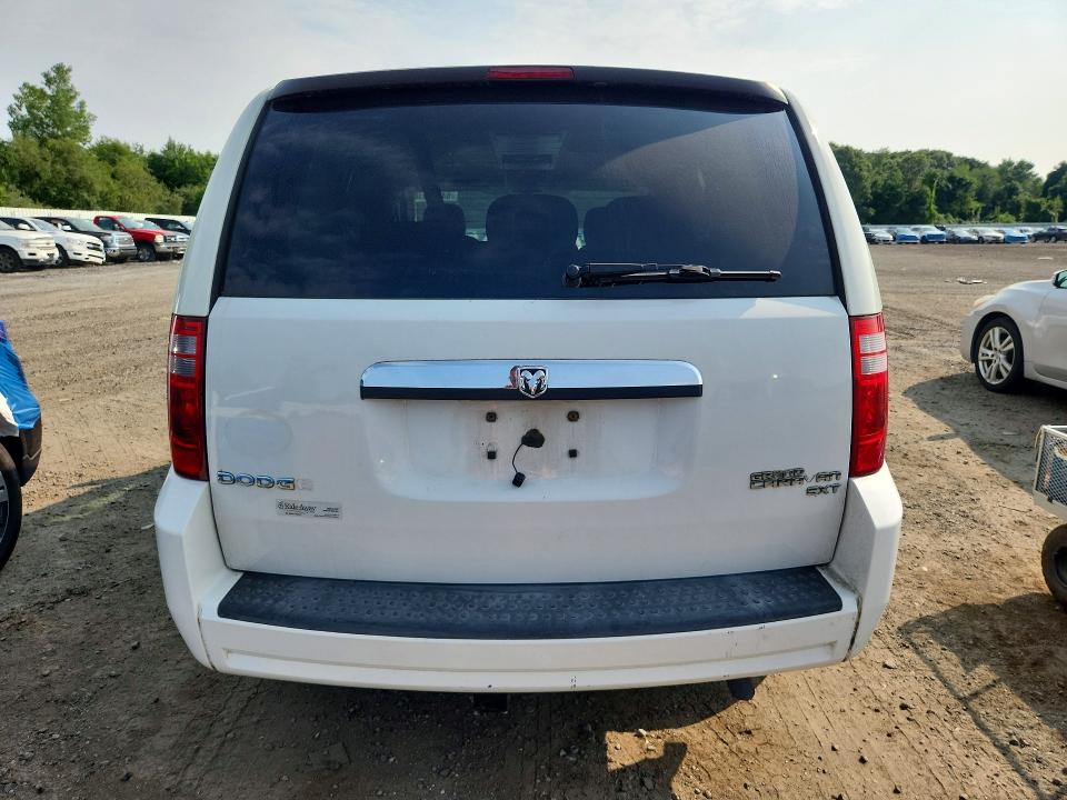 Photo 6 from auction – 2010 DODGE GRAND CARAVAN with VIN 2D4RN5D15AR131198