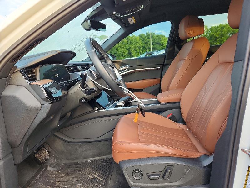 Фото 7 с аукциона – 2024 AUDI Q8 E-TRON с VIN WA14AAGE2RB014371
