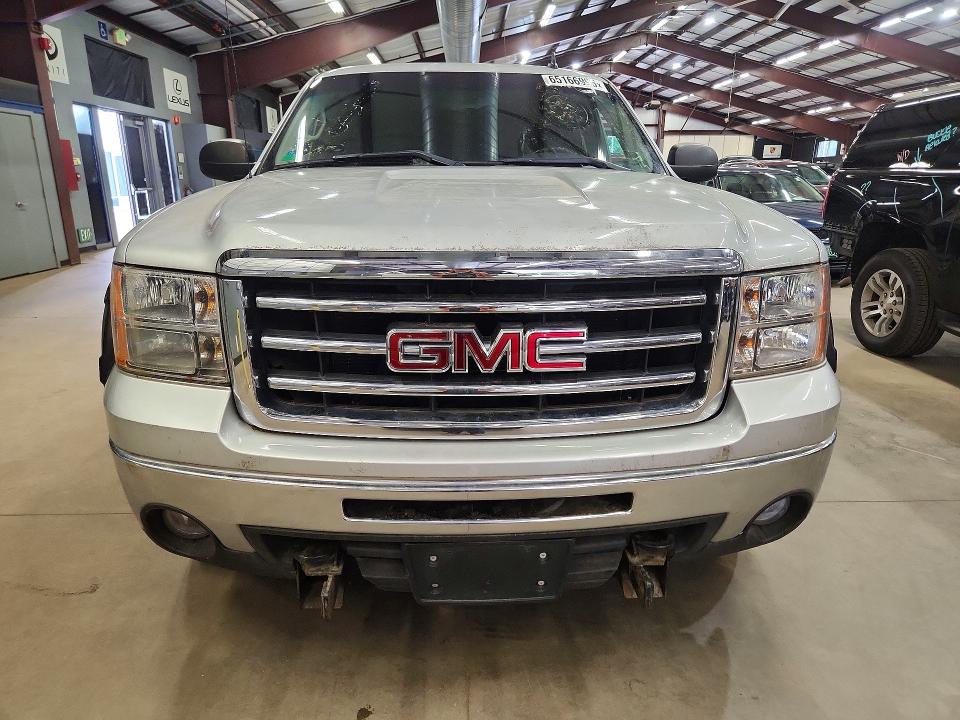 Photo 5 from auction – 2013 GMC SIERRA with VIN 1GTR2VE79DZ224700