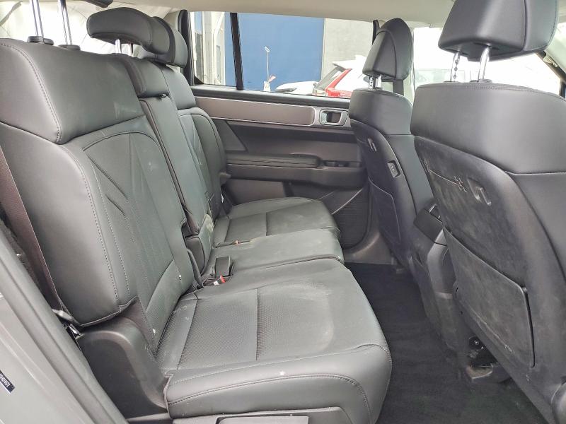 Photo 11 from auction – 2025 HYUNDAI SANTA FE with VIN 5NMP2DGL2SH074572