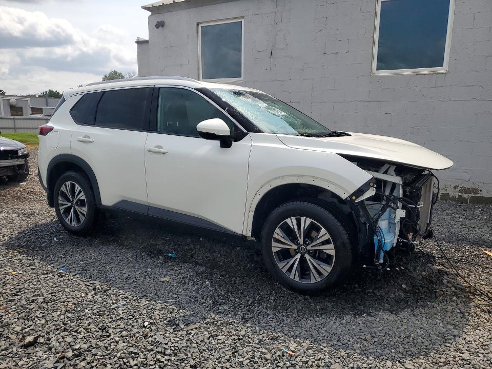 Photo 4 from auction – 2021 NISSAN ROGUE with VIN 5N1AT3BB1MC822575
