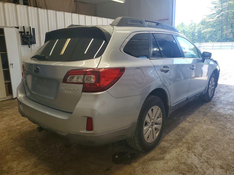 Photo 3 from auction – 2016 SUBARU OUTBACK with VIN 4S4BSAAC0G3241689