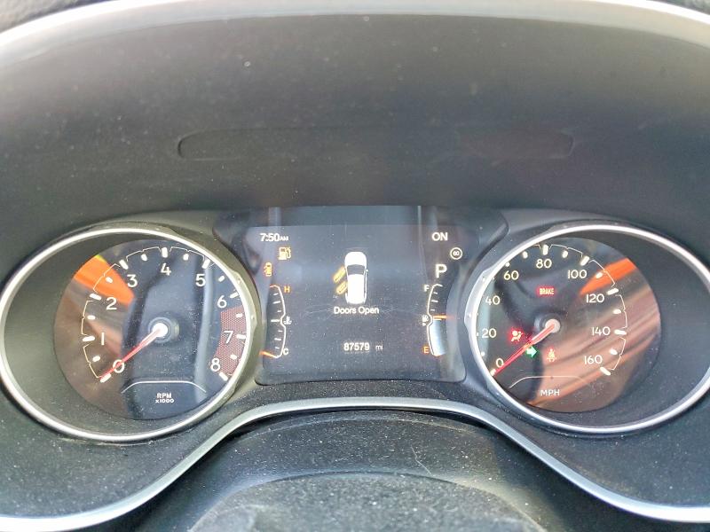 Photo 9 from auction – 2018 JEEP COMPASS with VIN 3C4NJDBB1JT394525