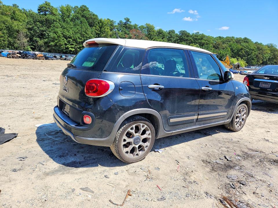 Foto 3 de la subasta – 2014 FIAT 500L con VIN ZFBCFADH2EZ008138