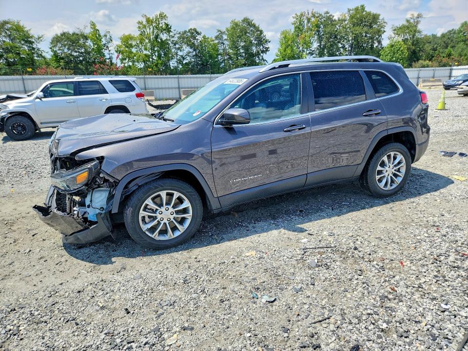 JEEP CHEROKEE 2021 with VIN 1C4PJLLB3MD218166 - Photo from auction