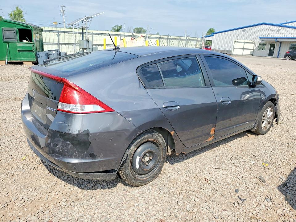 Photo 3 from auction – 2010 HONDA INSIGHT with VIN JHMZE2H75AS007620