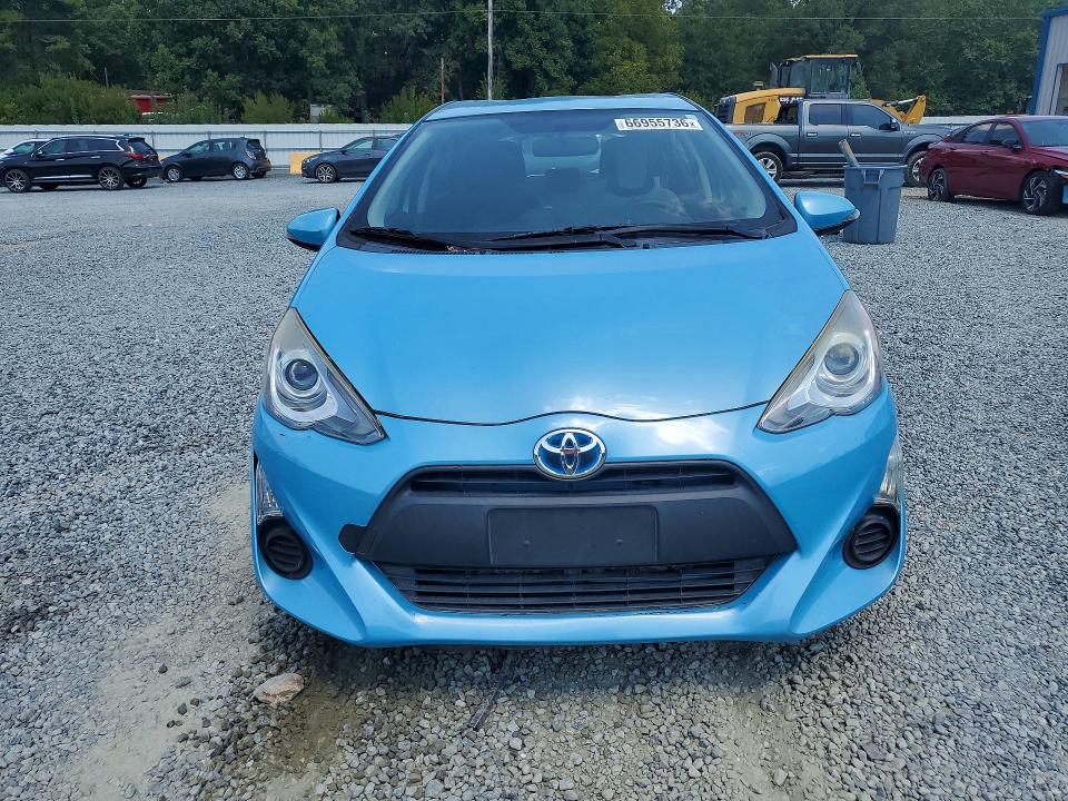 Photo 5 from auction – 2015 TOYOTA PRIUS C with VIN JTDKDTB33F1101204