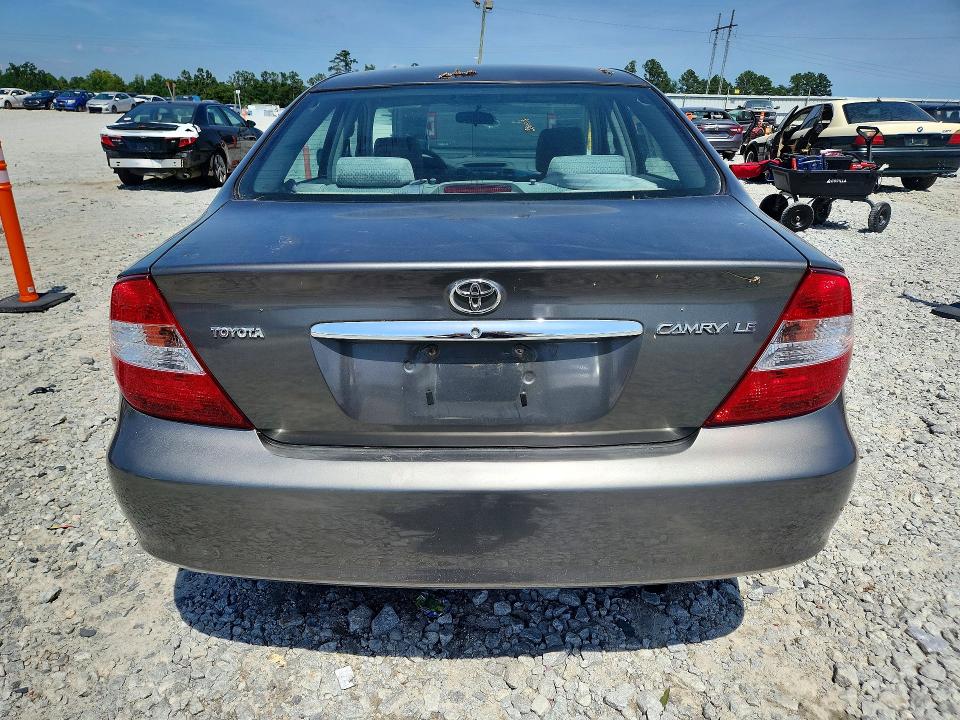 Photo 6 from auction – 2002 TOYOTA CAMRY with VIN JTDBE32KX20087810
