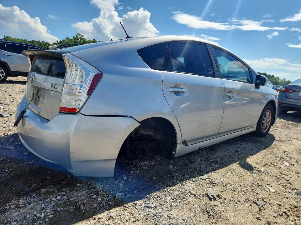 Photo 3 from auction – 2010 TOYOTA PRIUS with VIN JTDKN3DU1A1109653