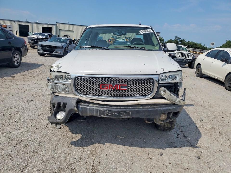 Photo 5 from auction – 2006 GMC SIERRA with VIN 2GTEK63N261115772