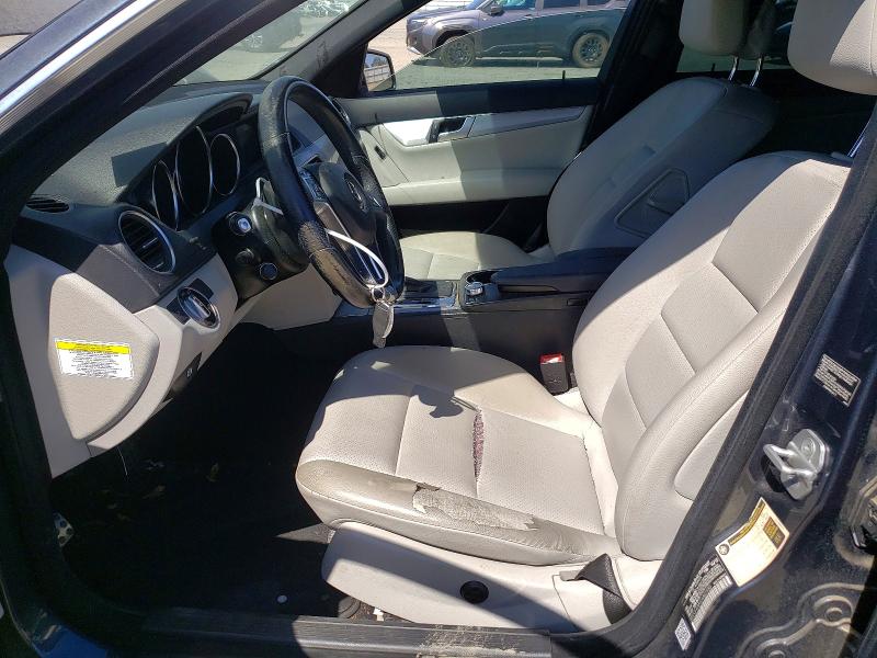 Photo 7 from auction – 2013 MERCEDES-BENZ C with VIN WDDGF4HB5DA802530