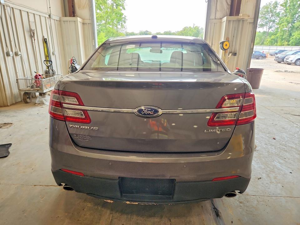Photo 6 from auction – 2013 FORD TAURUS with VIN 1FAHP2F8XDG226699