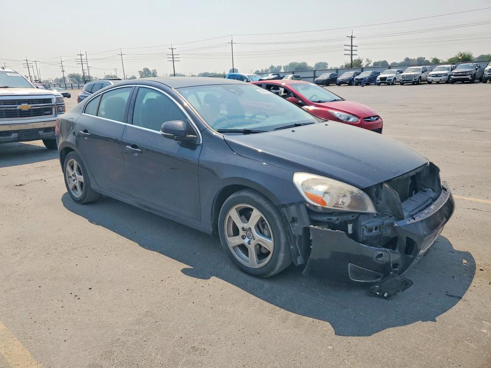 Photo 4 from auction – 2012 VOLVO S60 with VIN YV1622FS6C2139044