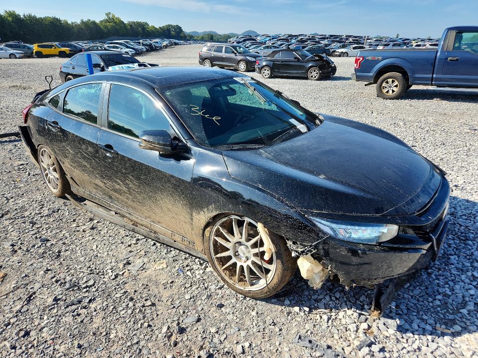 Снимка 4 от търг – 2016 HONDA CIVIC с VIN 2HGFC2F75GH573016