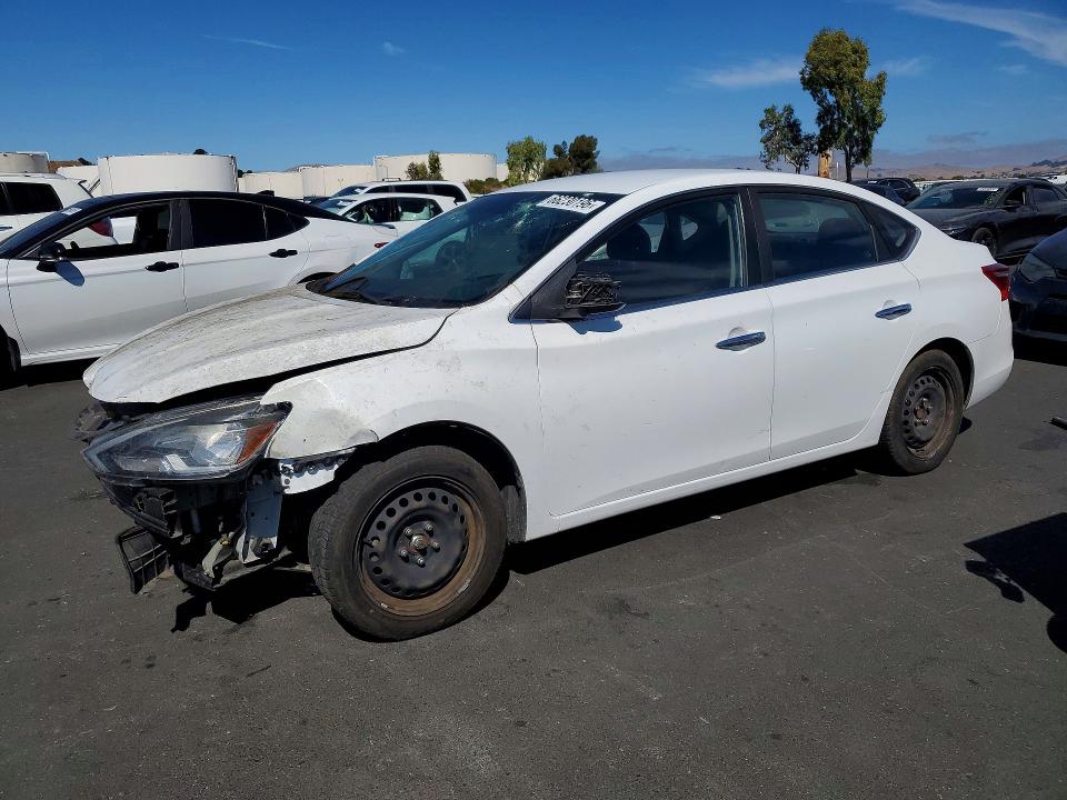 NISSAN SENTRA 2019 with VIN 3N1AB7AP0KY227235 - Photo from auction