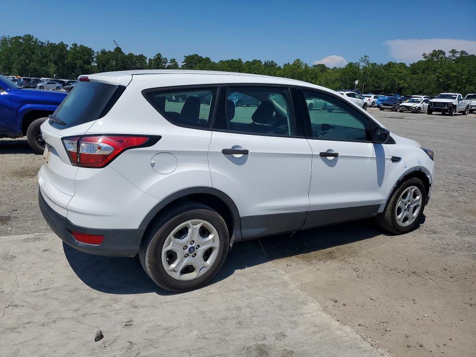 Photo 3 from auction – 2018 FORD ESCAPE with VIN 1FMCU0F73JUC26951