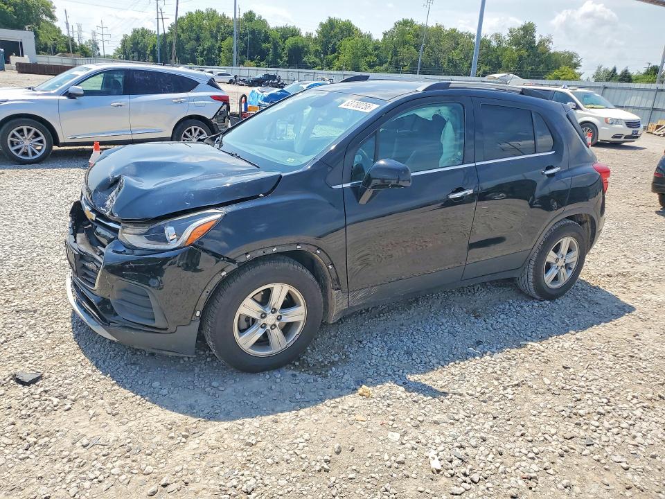 CHEVROLET TRAX 2018 with VIN 3GNCJLSB0JL383332 - Photo from auction