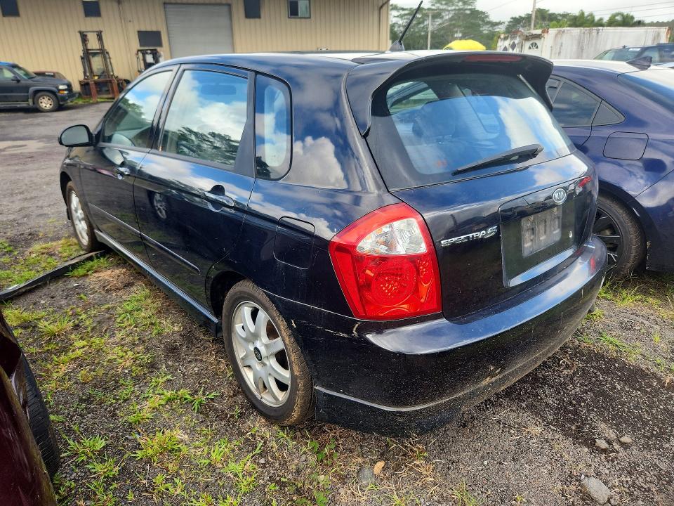 Photo 2 from auction – 2005 KIA SPECTRA with VIN KNAFE161955119612