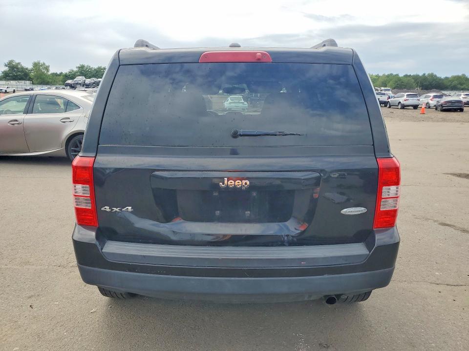Photo 6 from auction – 2013 JEEP PATRIOT with VIN 1C4NJRFB4DD248251
