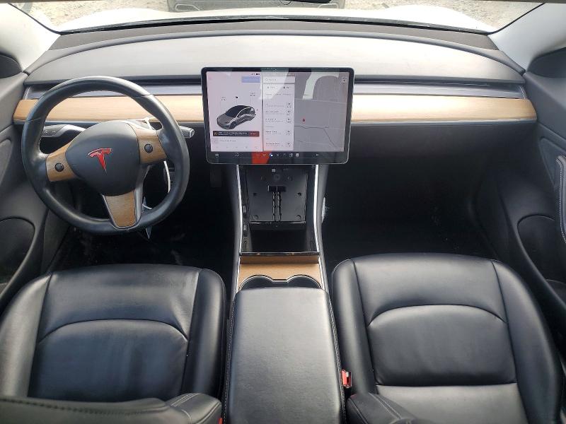 Photo 8 from auction – 2018 TESLA MODEL 3 with VIN 5YJ3E1EA9JF008784