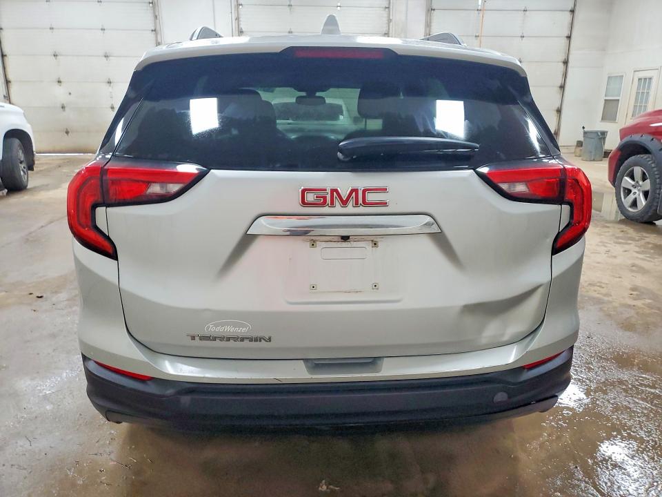Photo 6 from auction – 2018 GMC TERRAIN with VIN 3GKALMEV7JL396430