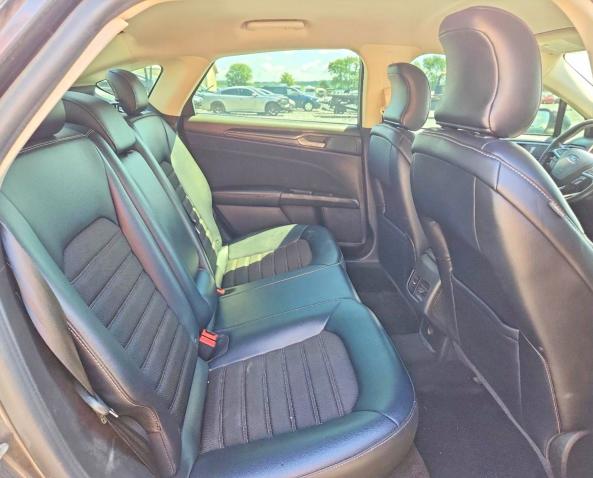 Photo 10 from auction – 2018 FORD FUSION with VIN 3FA6P0HD6JR280219