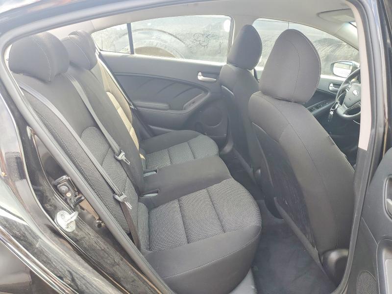 Photo 10 from auction – 2018 KIA FORTE with VIN 3KPFK4A70JE238401