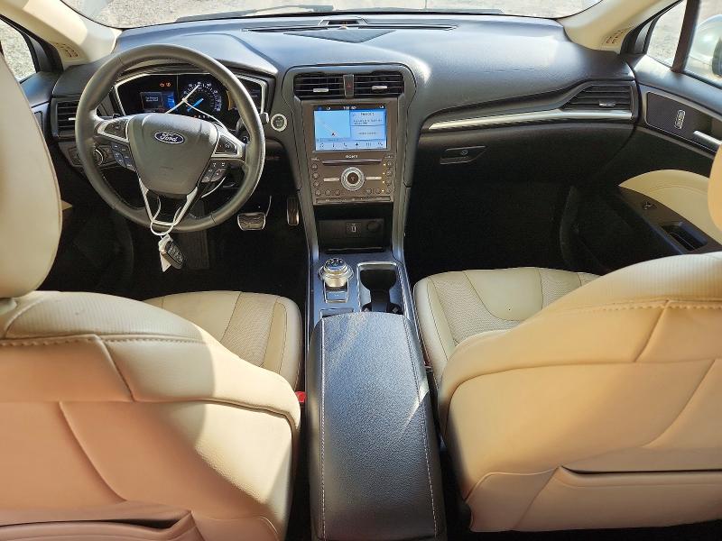 Zdjęcie 8 z aukcji – 2017 FORD FUSION z VIN 3FA6P0K96HR244979