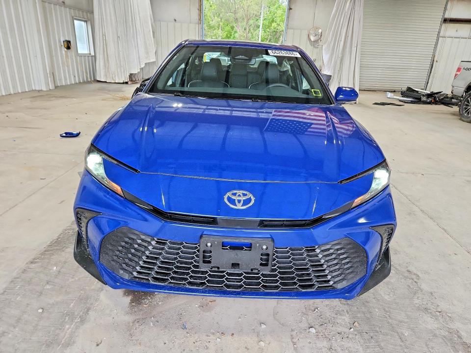 Photo 5 from auction – 2026 TOYOTA CAMRY with VIN 4T1DBADK1TU064862