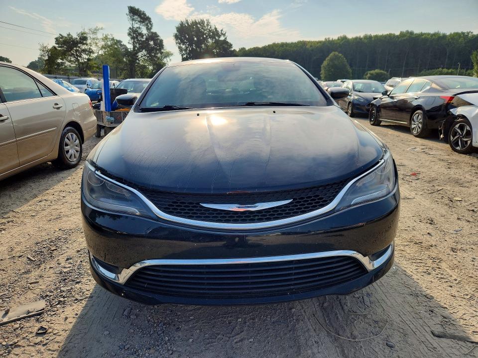 Photo 5 from auction – 2016 CHRYSLER 200 with VIN 1C3CCCAB1GN108053